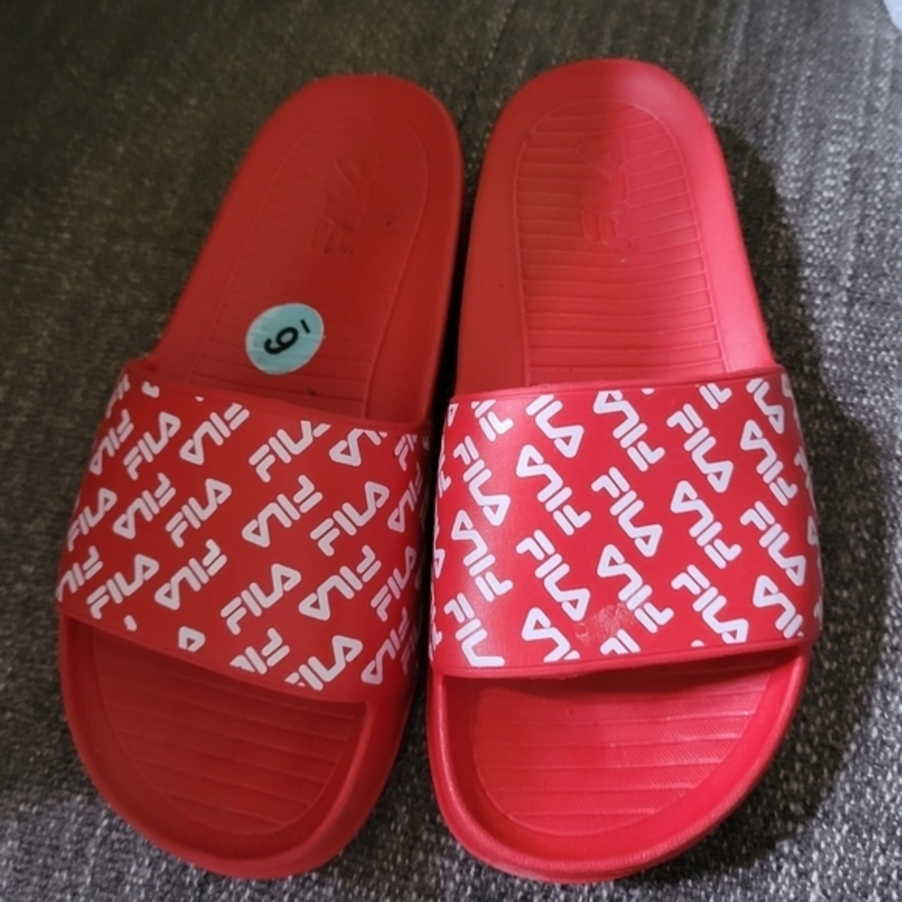Fila Youth‎ Size 6 Slides Sandals